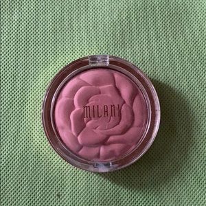 milani powder blush